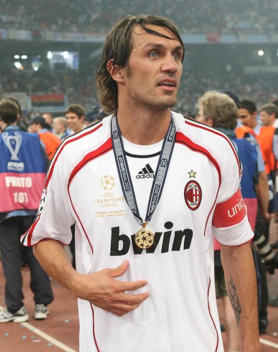 wallpaper 4k Paolo Maldini