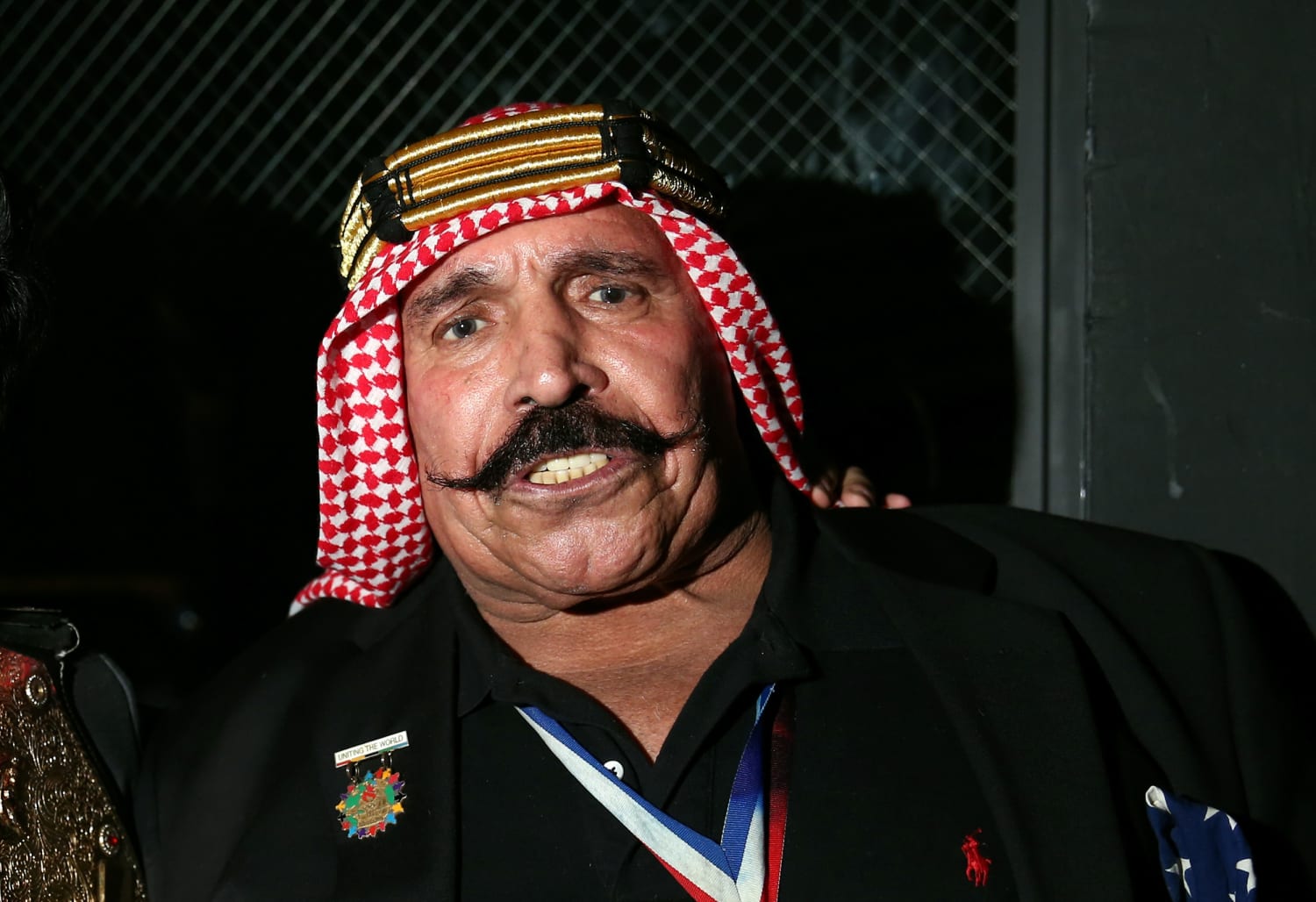 والپیپر آیرون شیخ