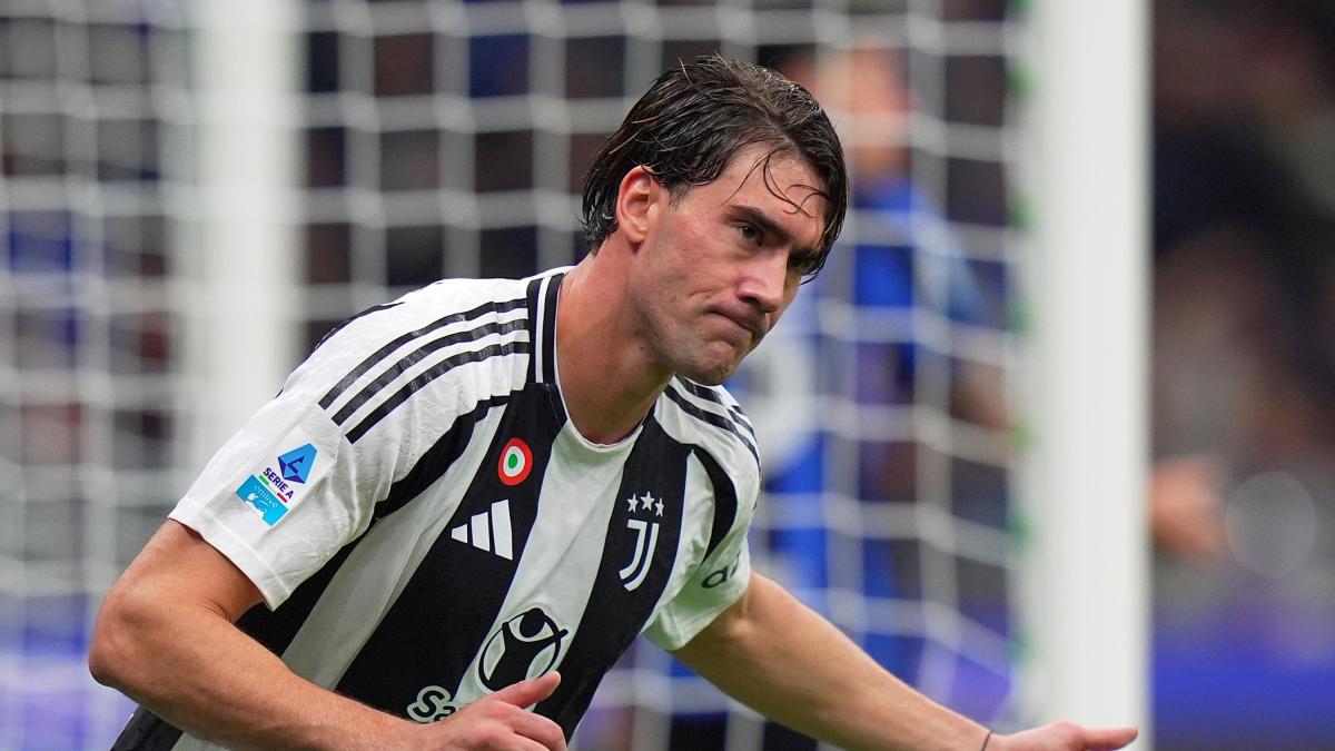 Dusan Vlaovic wallpaper for phone