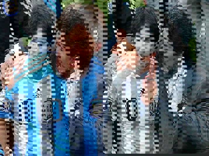 عکس مسی و مارادونا