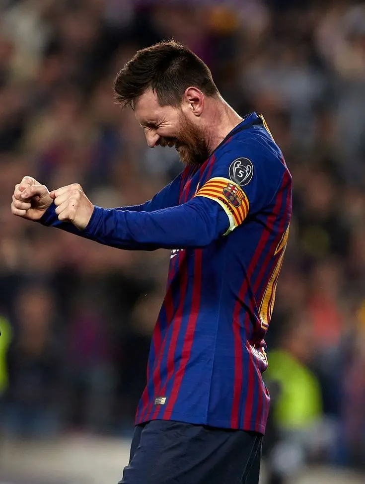 عکس مسی قبل از بازی