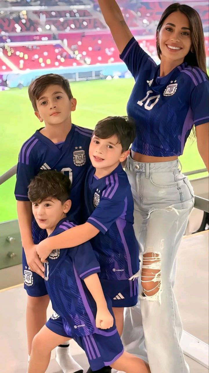 عکس همسر و فرزندان مسی