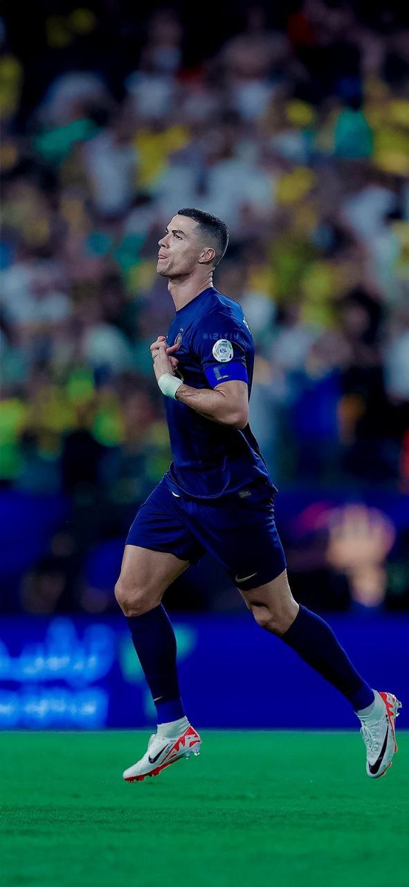 عکس قدی رونالدو