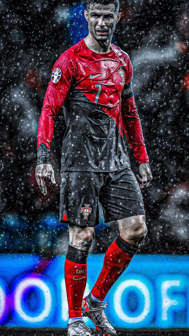 عکس رونالدو تصویر زمینه