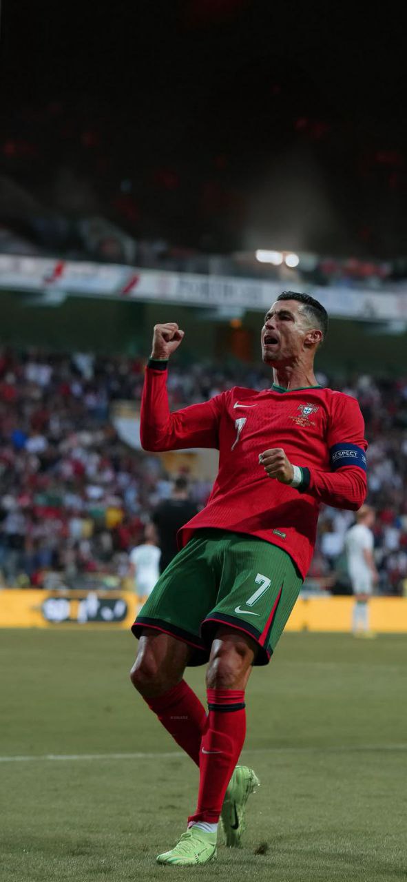 عکس رونالدو برای پروفایل